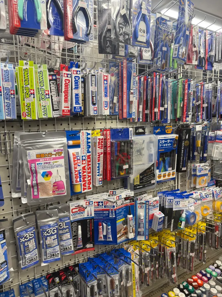工具と塗料売場